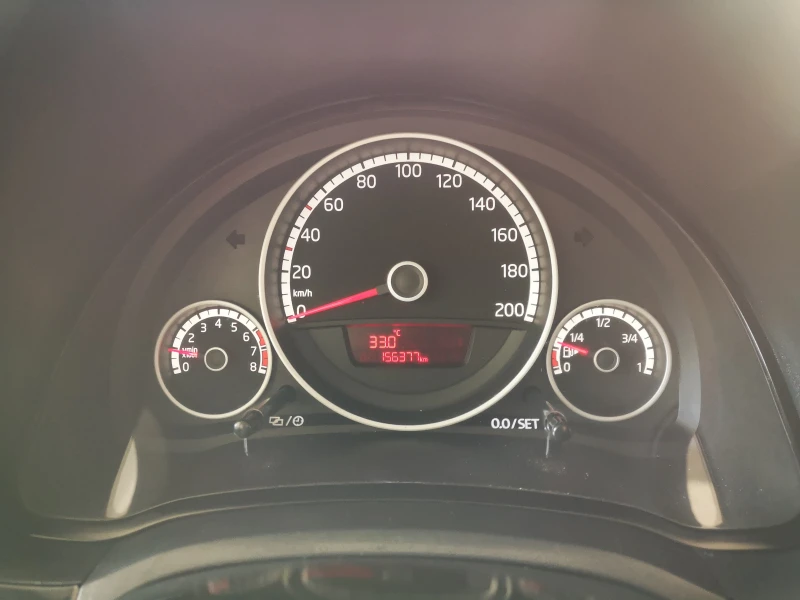 VW Up 1.0, снимка 5 - Автомобили и джипове - 51916591