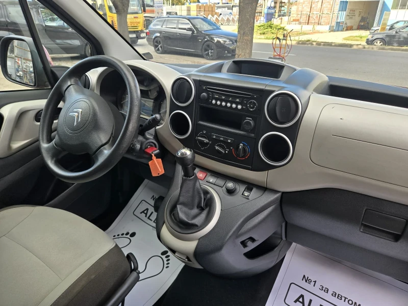 Citroen Berlingo 1.6 бензин, снимка 7 - Автомобили и джипове - 52000231