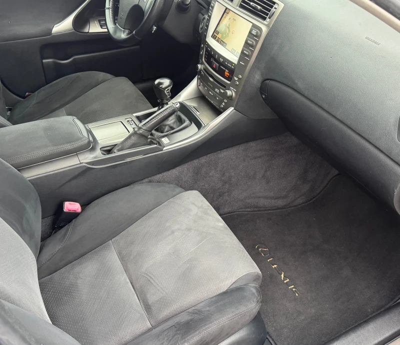 Lexus IS 250, снимка 10 - Автомобили и джипове - 52662023