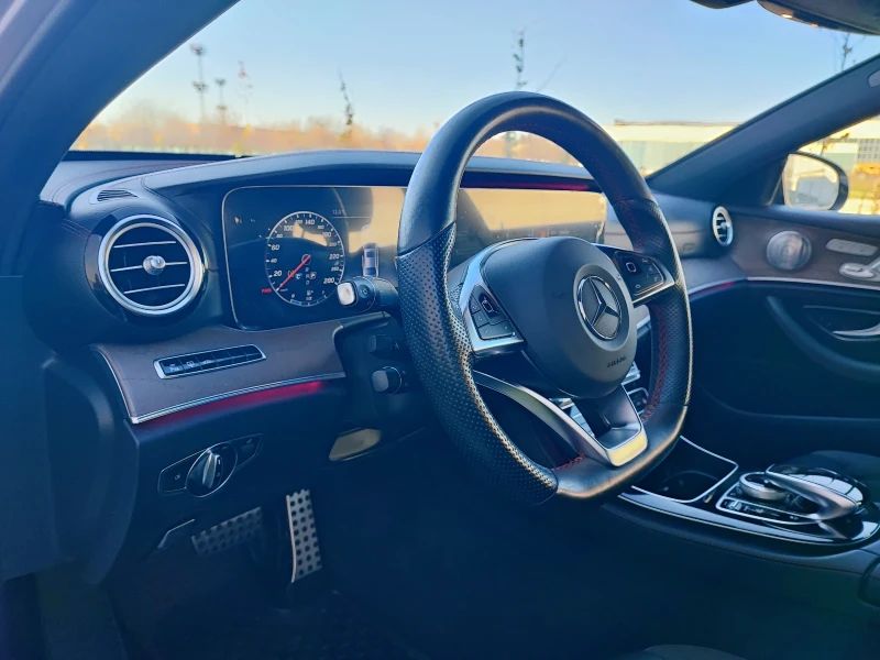 Mercedes-Benz E 43 AMG 4MATIC/BURMESTER/MULTIBEAM/VIRTUAL COCKPIT/FULL, снимка 9 - Автомобили и джипове - 52754209