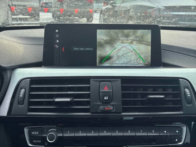 BMW 330 2018 XDRIVE30I * БЕЗ ПЪРВОНАЧАЛНА ВНОСКА, снимка 11 - Автомобили и джипове - 52886988