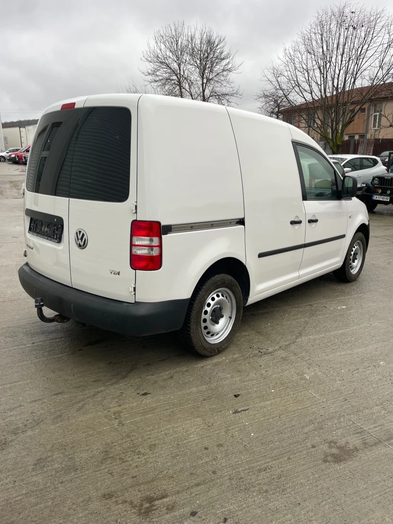 VW Caddy 1.6TDI-102к.с., снимка 4 - Автомобили и джипове - 53123591