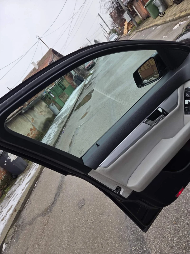 Mercedes-Benz C 220, снимка 8 - Автомобили и джипове - 53201159