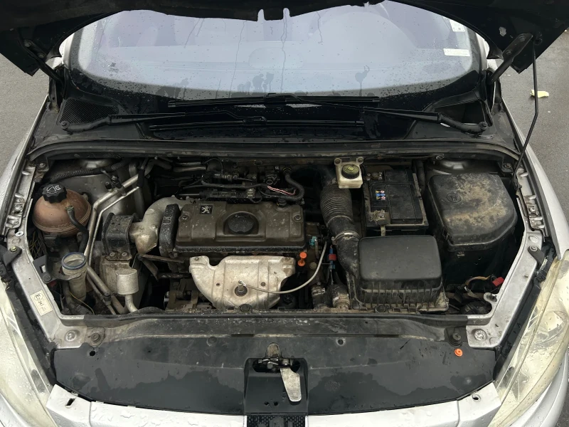 Peugeot 307 1.4i 75кс, снимка 13 - Автомобили и джипове - 53512065