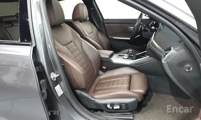 BMW 330 i M Sport* HUD* ���* ������* ������� | Mobile.bg � ����������� 12