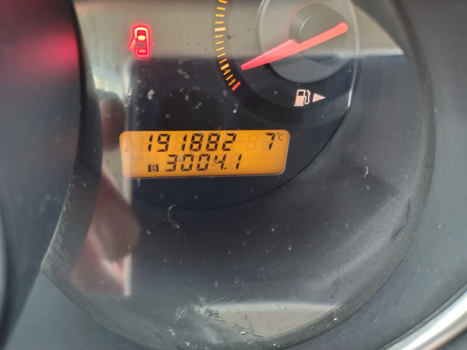 Nissan Tiida 1.5dci navi - изображение 7