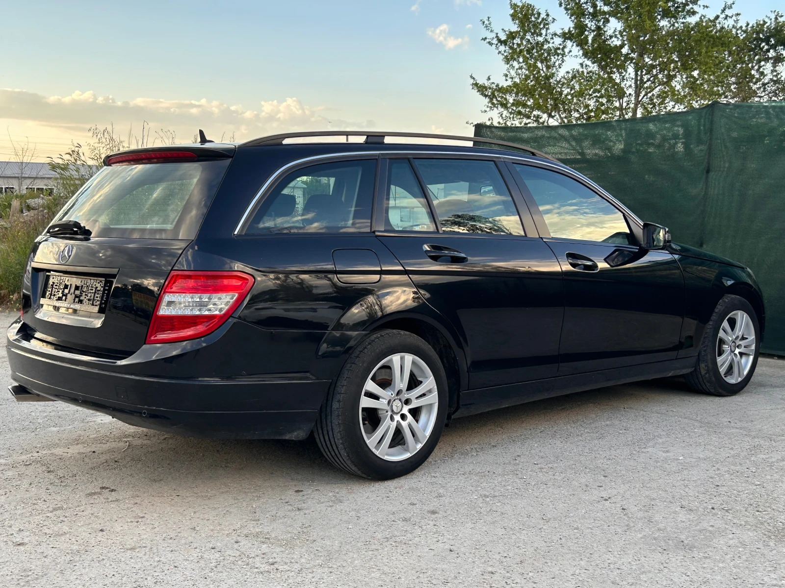 Mercedes-Benz C 220  - изображение 5