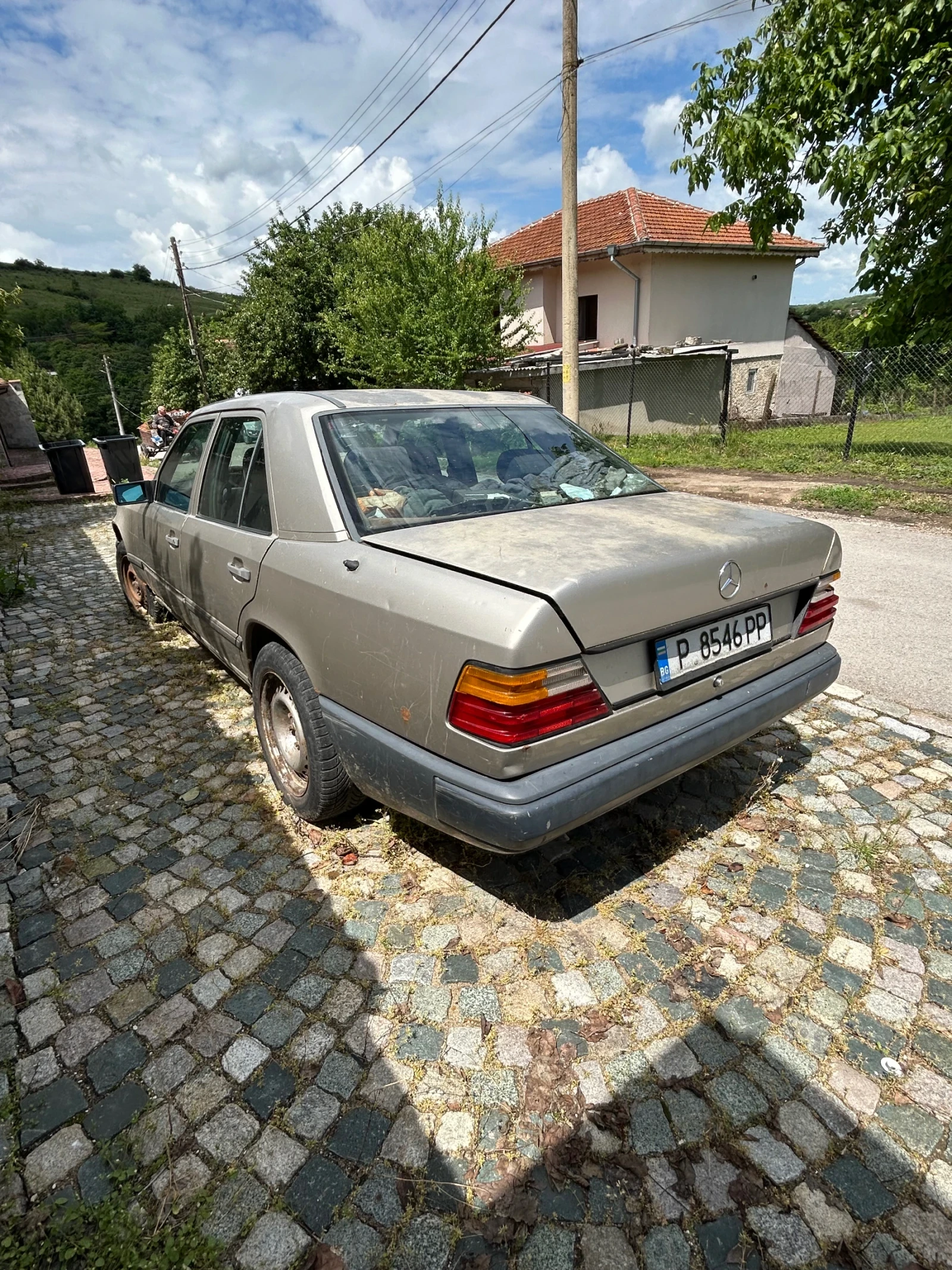 Mercedes-Benz 200 D - изображение 3