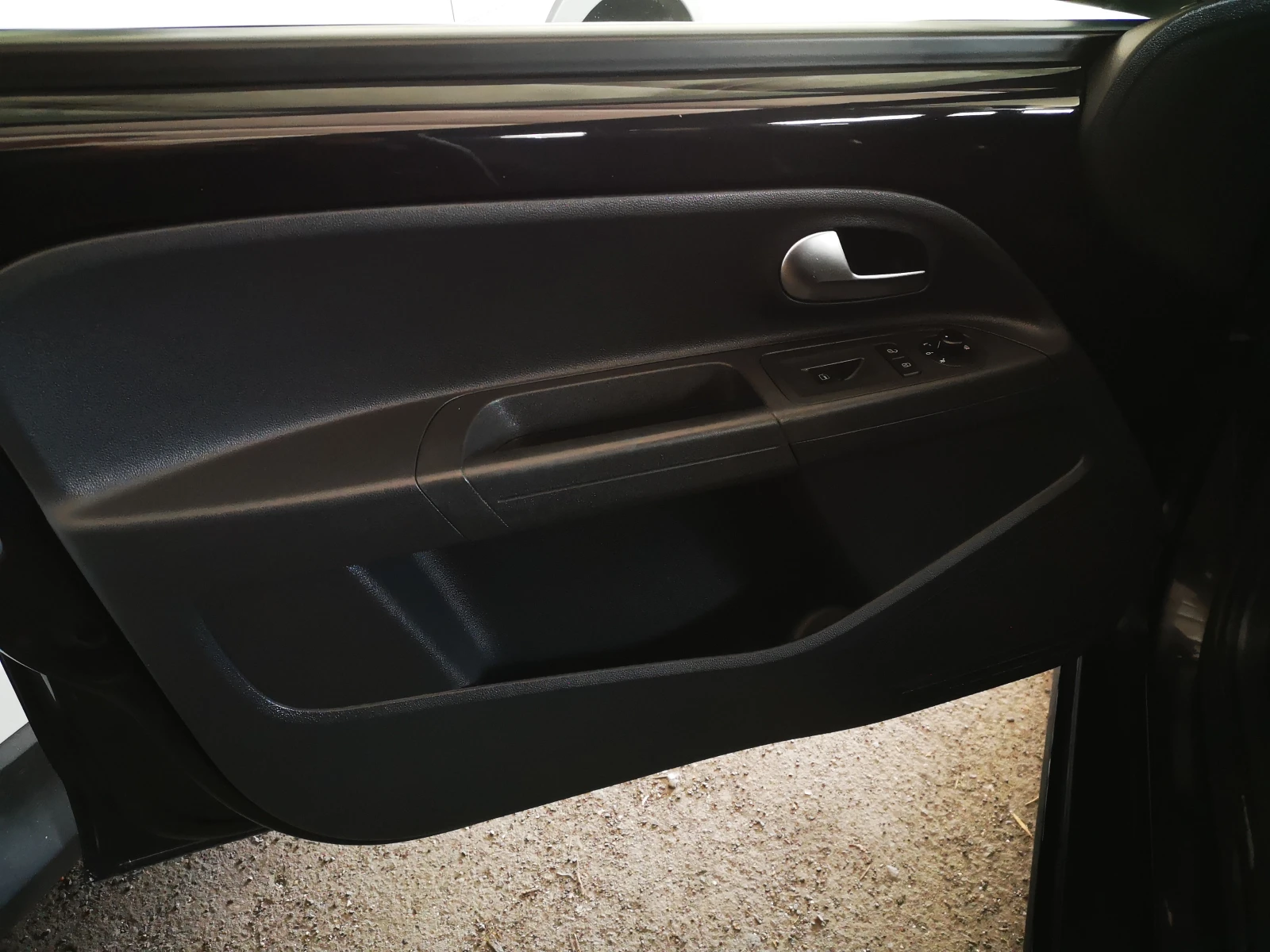 VW Up 1.0 - изображение 8