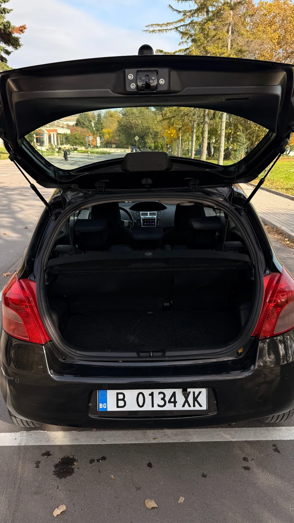 Toyota Yaris 1.0 VVT-i - изображение 9