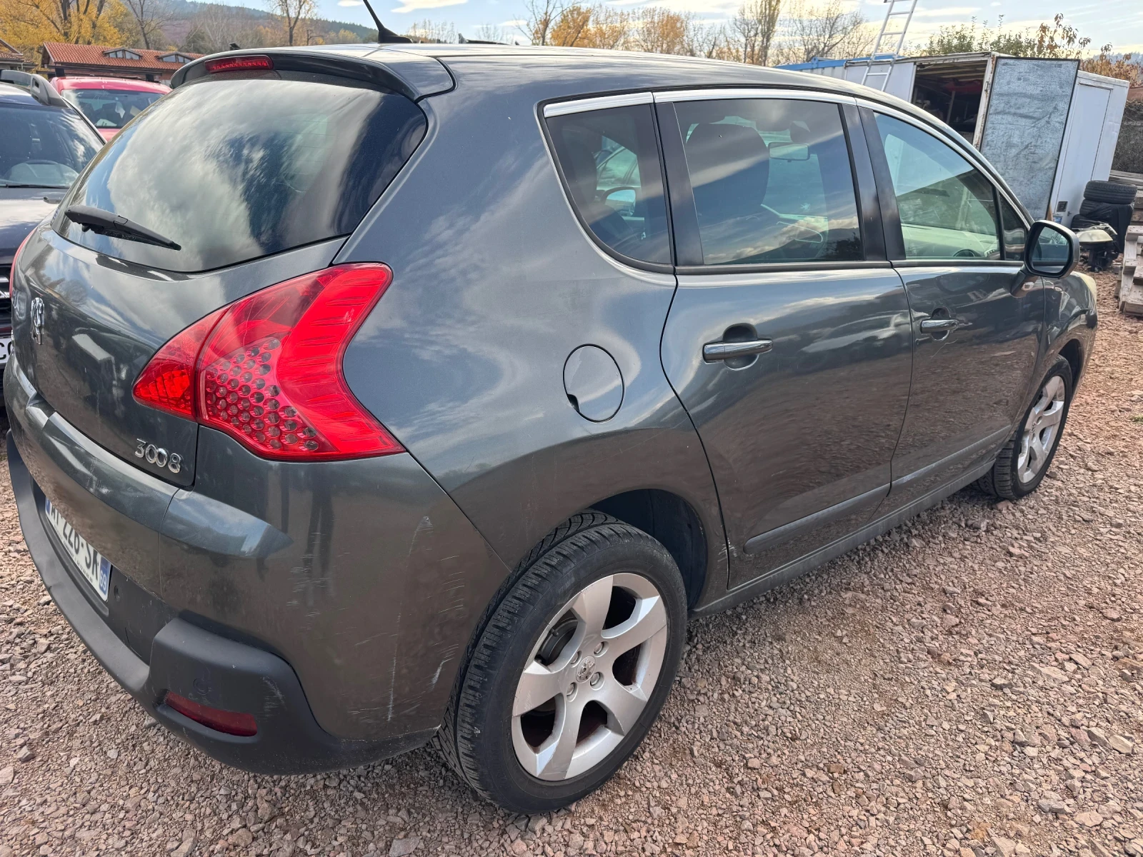 Peugeot 3008 1.6 HDI - изображение 5