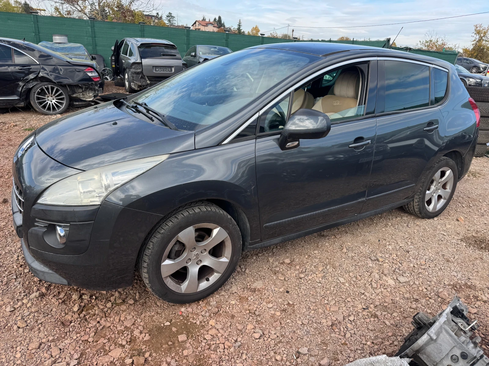 Peugeot 3008 1.6 HDI - изображение 3