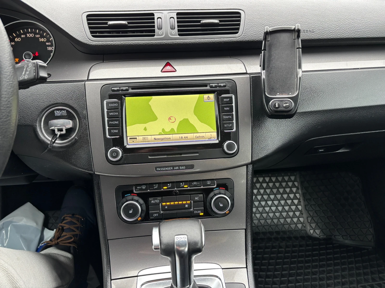 VW Passat 2.0-140,  | Mobile.bg   12