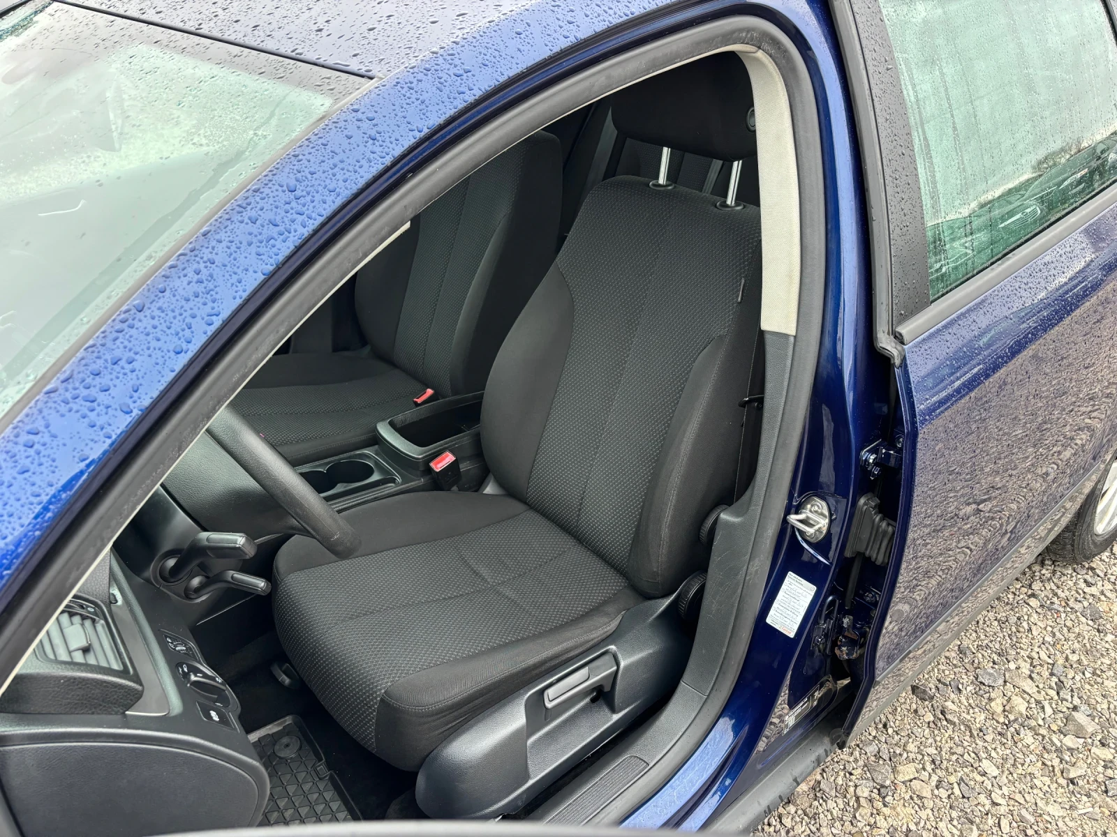 VW Passat 2.0-140кс, Автоматик - изображение 7