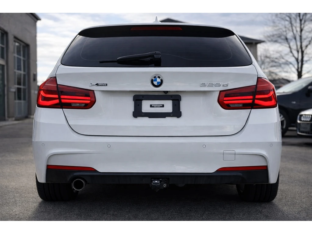 BMW 328 * 328d xDrive Wagon * CARFAX * ЦЕНА ДО БГ - изображение 5