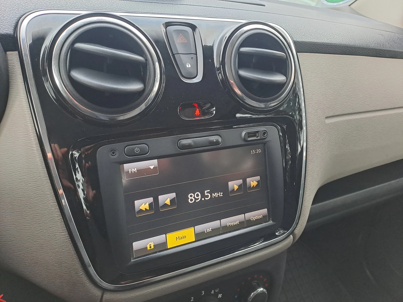 Dacia Lodgy 1.5 dci | Mobile.bg � ����������� 12