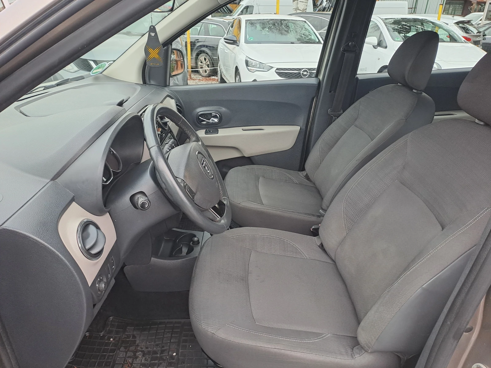 Dacia Lodgy 1.5 dci - изображение 7