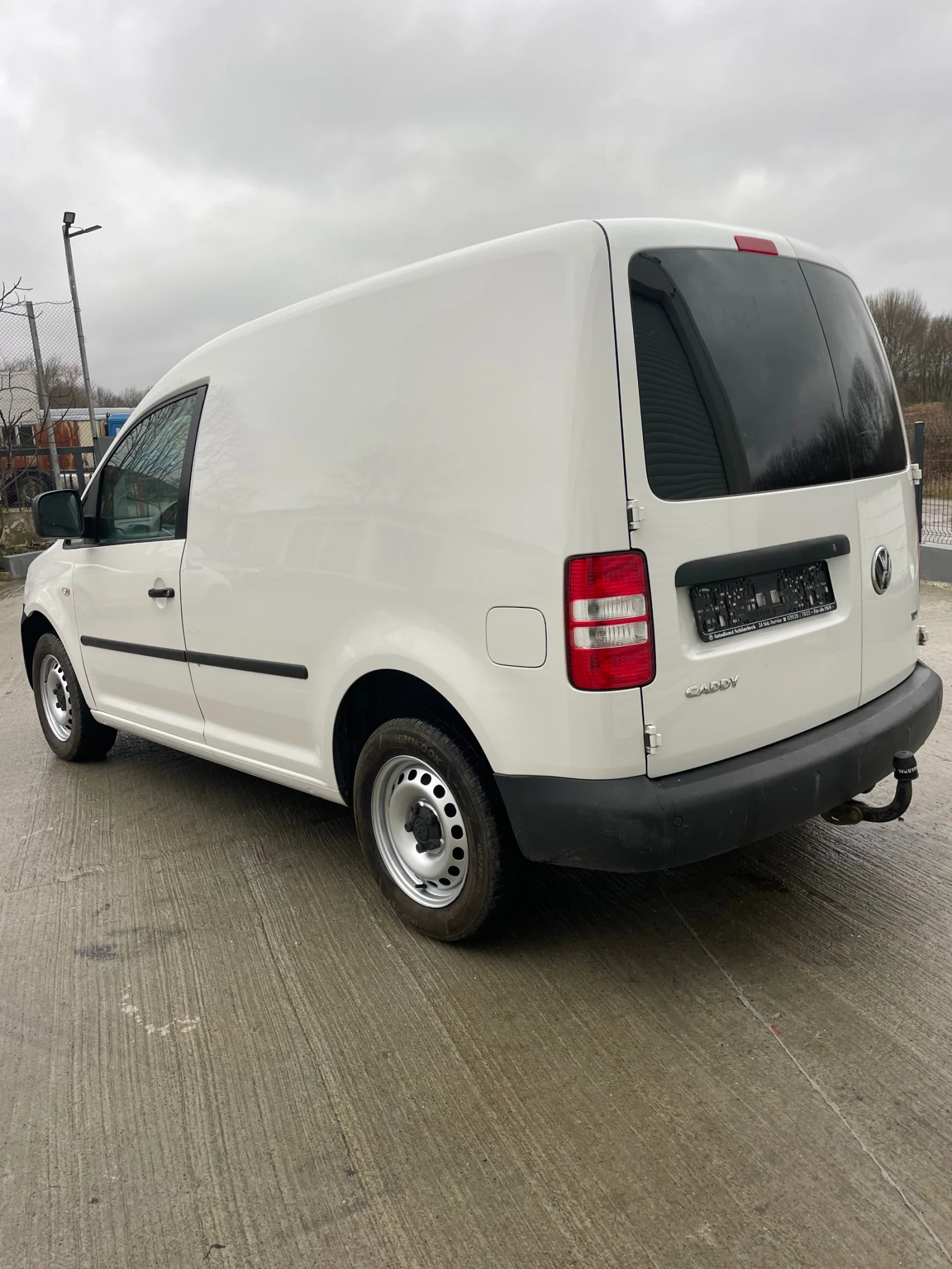 VW Caddy 1.6TDI-102к.с. - изображение 3