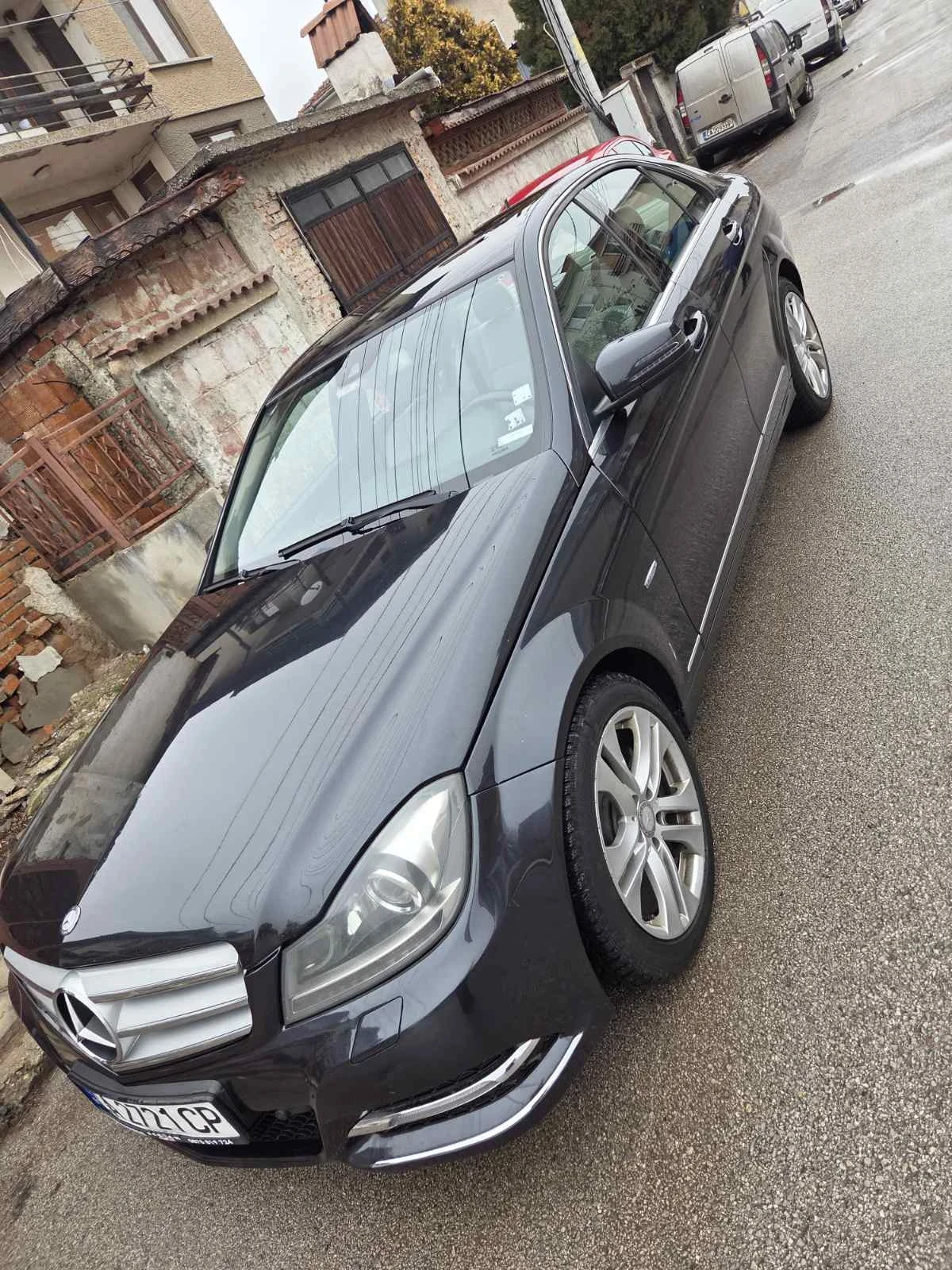 Mercedes-Benz C 220  - изображение 3