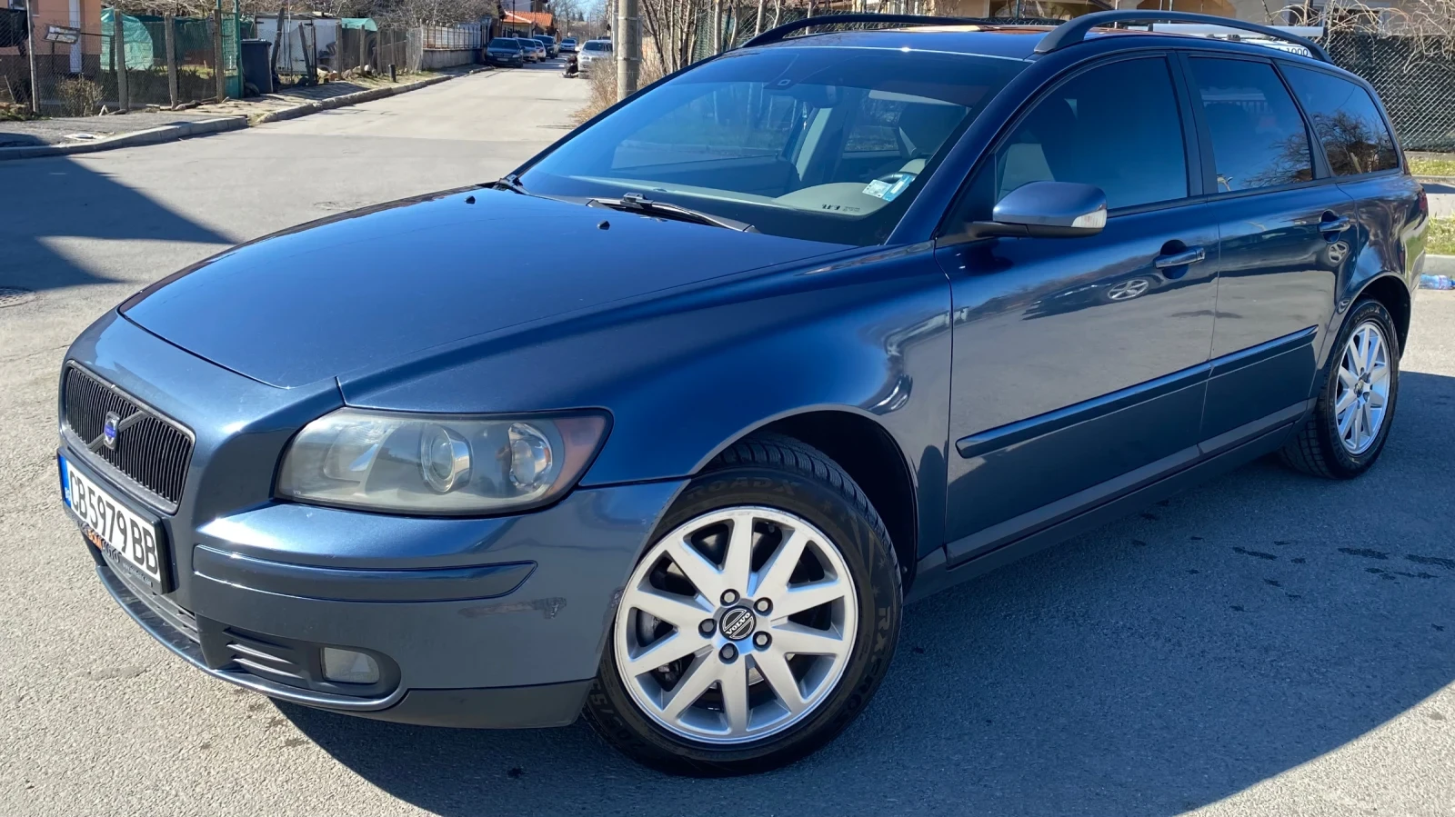 Volvo V50 2.0 TDCI - изображение 2