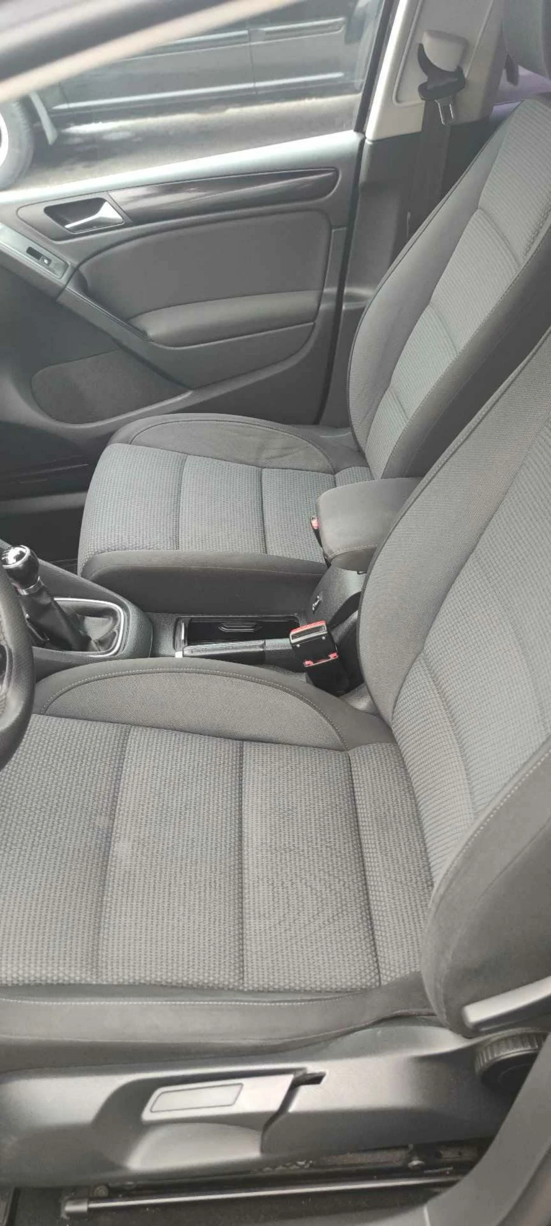 VW Golf 1.9 Rabbit Edition, снимка 5 - Автомобили и джипове - 53958158