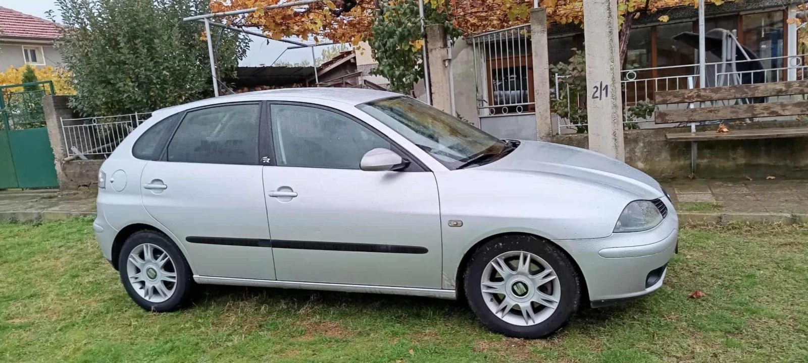 Seat Ibiza, снимка 2 - Автомобили и джипове - 54314698