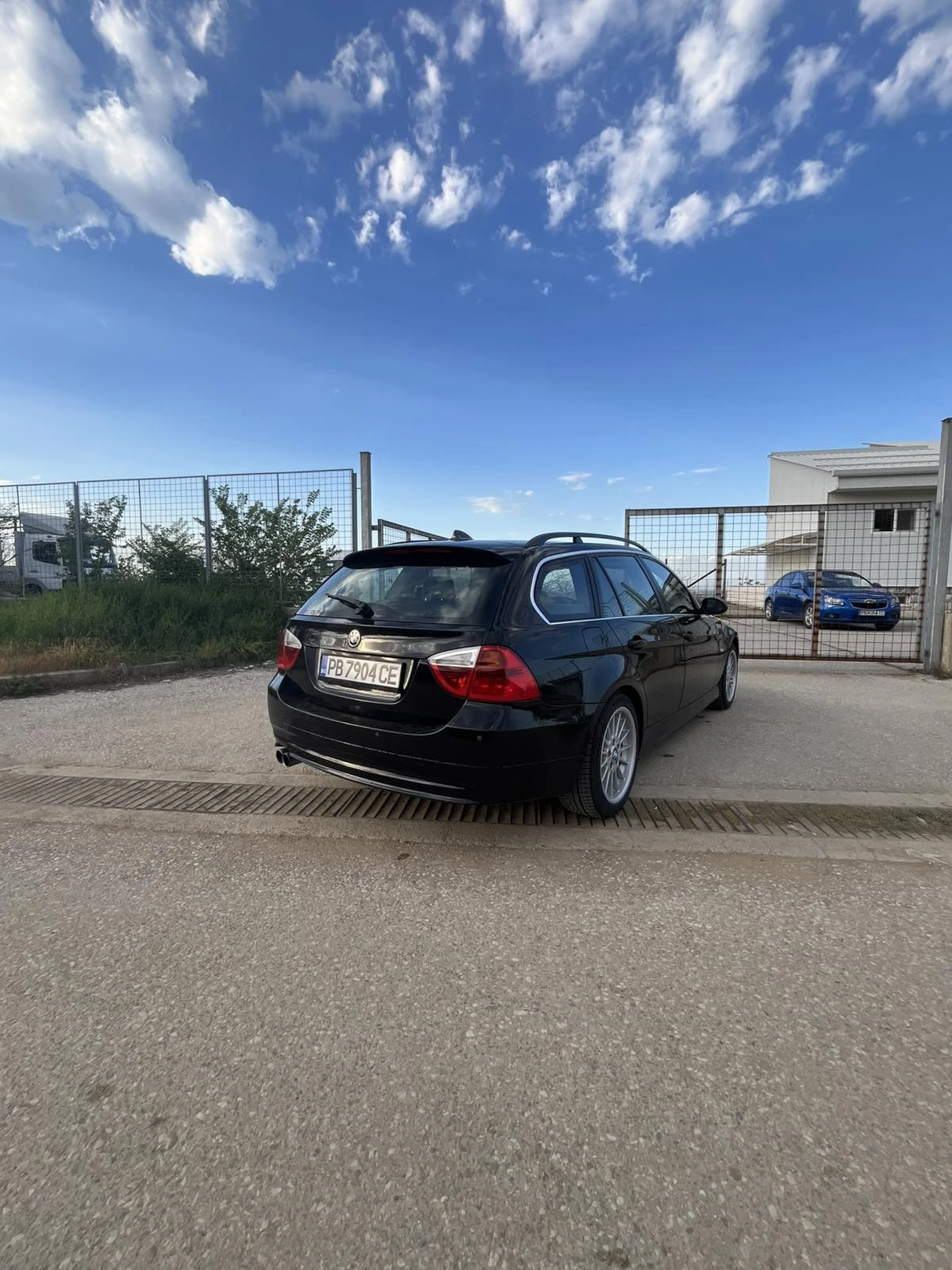 BMW 330, снимка 6 - Автомобили и джипове - 54405017