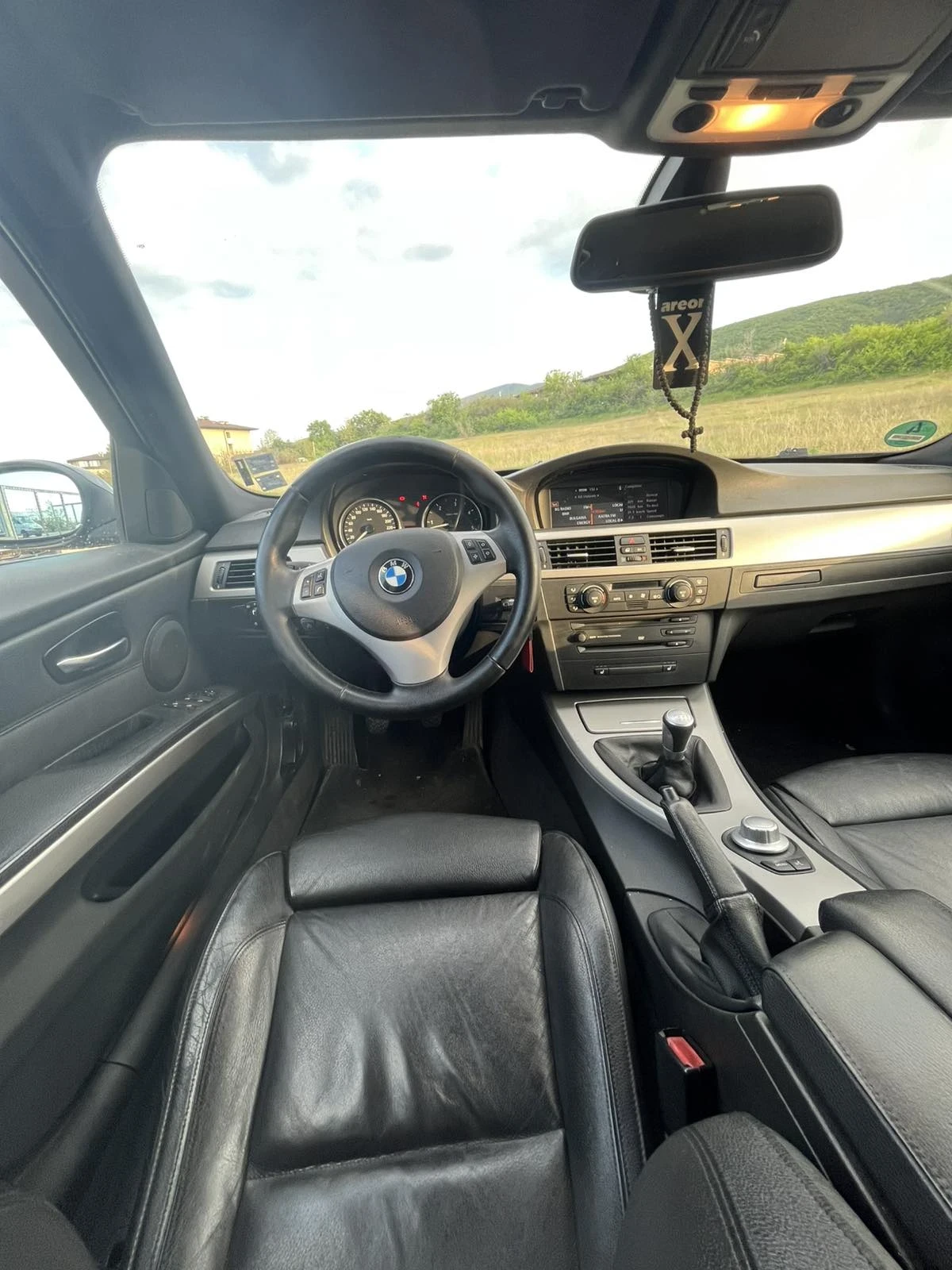 BMW 330, снимка 10 - Автомобили и джипове - 54405017