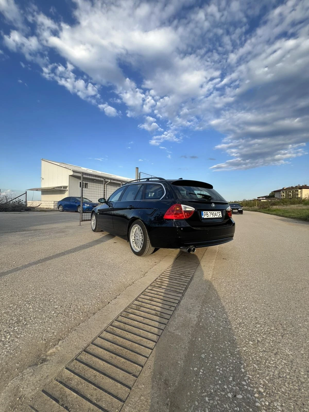 BMW 330, снимка 4 - Автомобили и джипове - 54405017
