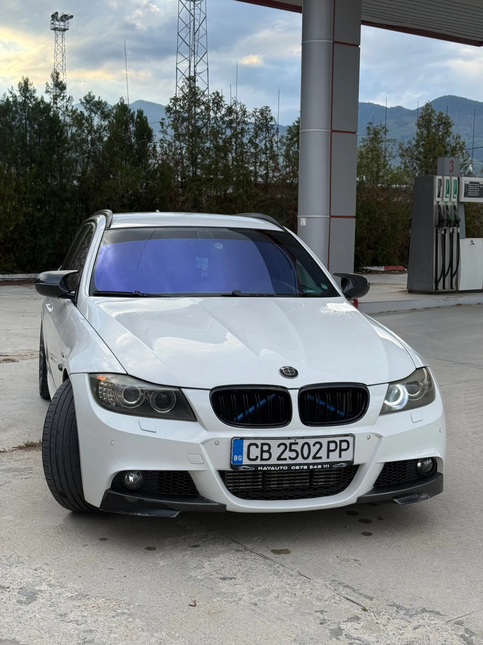 BMW 330, снимка 8 - Автомобили и джипове - 54597814