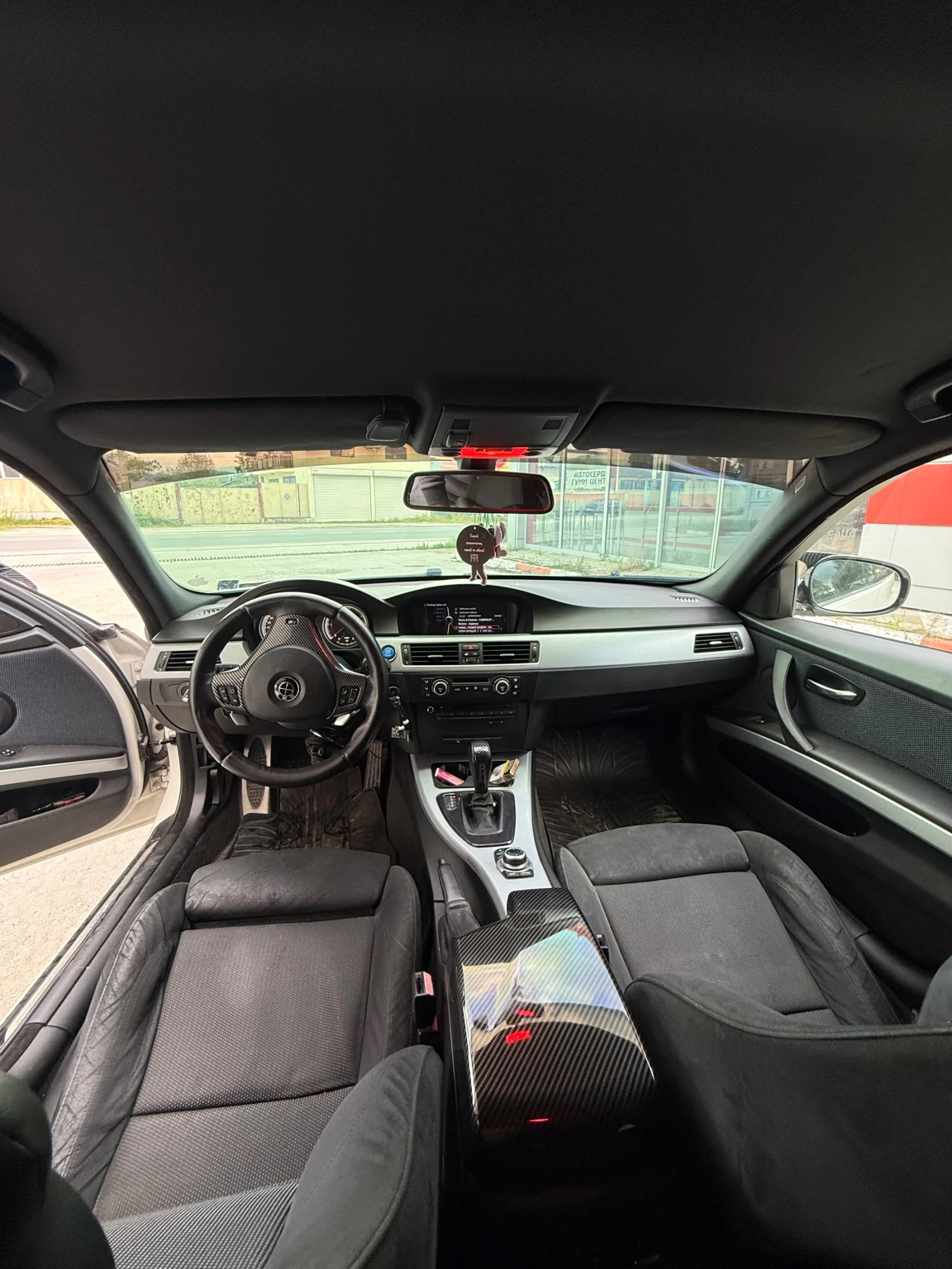 BMW 330, снимка 10 - Автомобили и джипове - 54597814