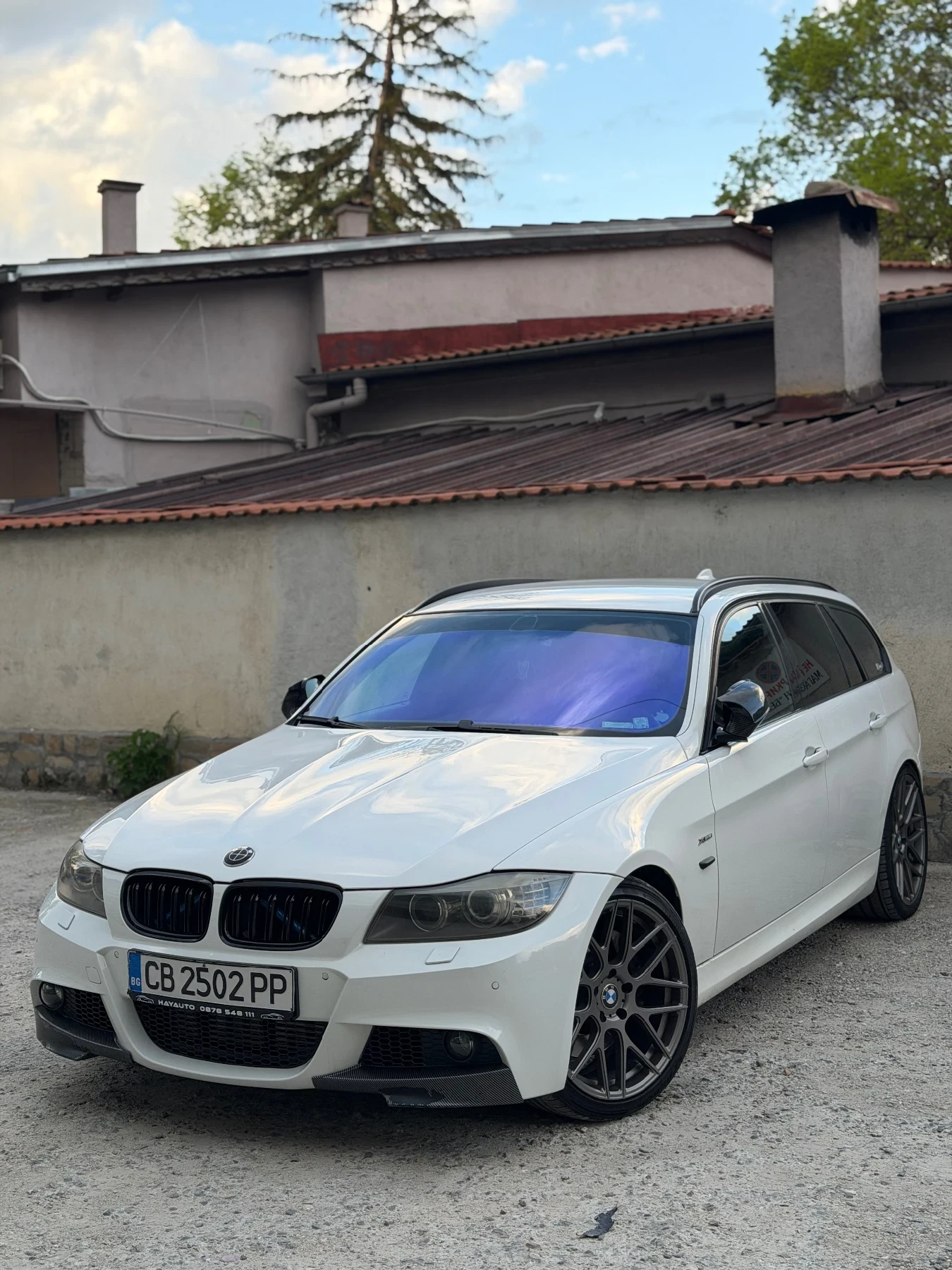 BMW 330