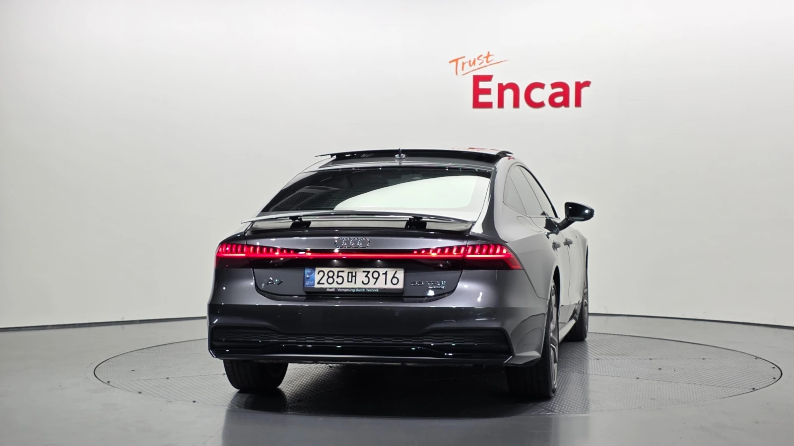 Audi A7 Premium* 55TFSI* Quattro* MATRIX* ДИСТРОНИК* 360, снимка 4 - Автомобили и джипове - 54925142