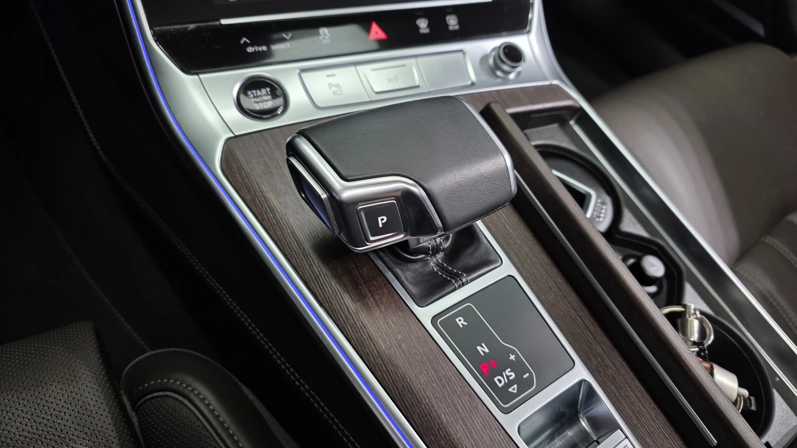 Audi A7 Premium* 55TFSI* Quattro* MATRIX* ДИСТРОНИК* 360, снимка 7 - Автомобили и джипове - 54925142