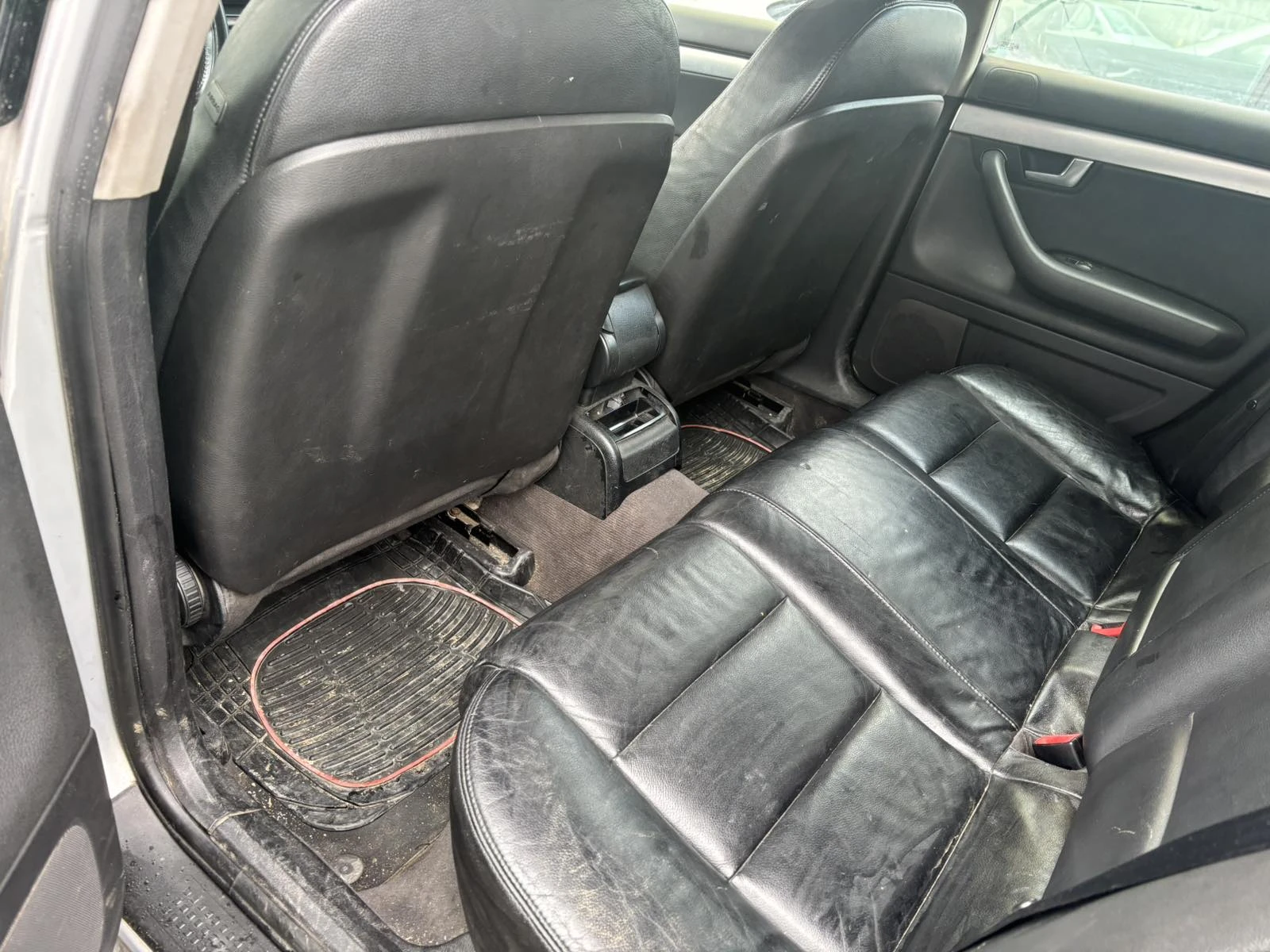 Audi A4, снимка 6 - Автомобили и джипове - 55297156