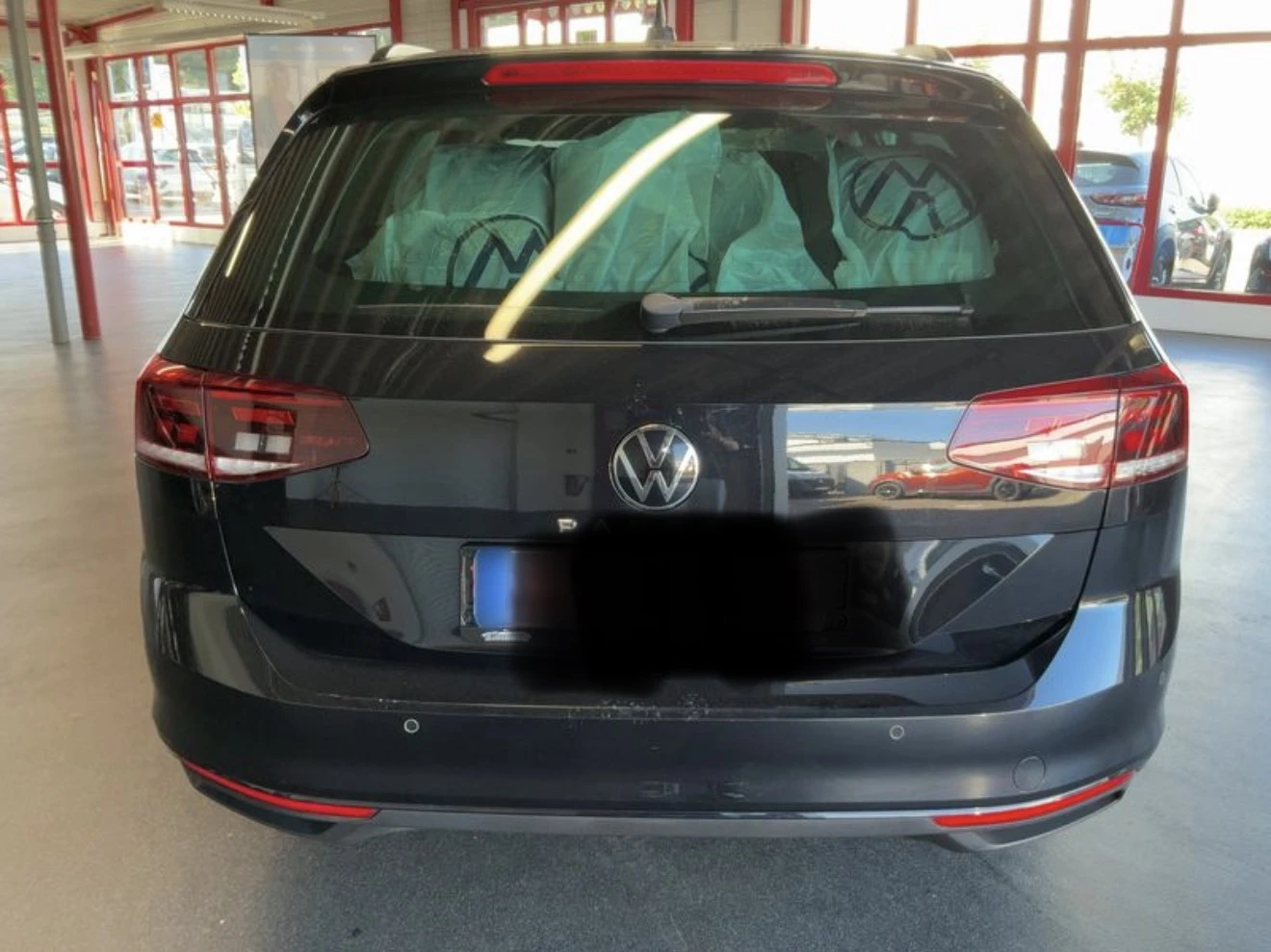 VW Passat 2.0TDI* 150к.с* СЕРВИЗНА КНИЖКА С ПЪЛНА ИСТОРИЯ В , снимка 6 - Автомобили и джипове - 55594306
