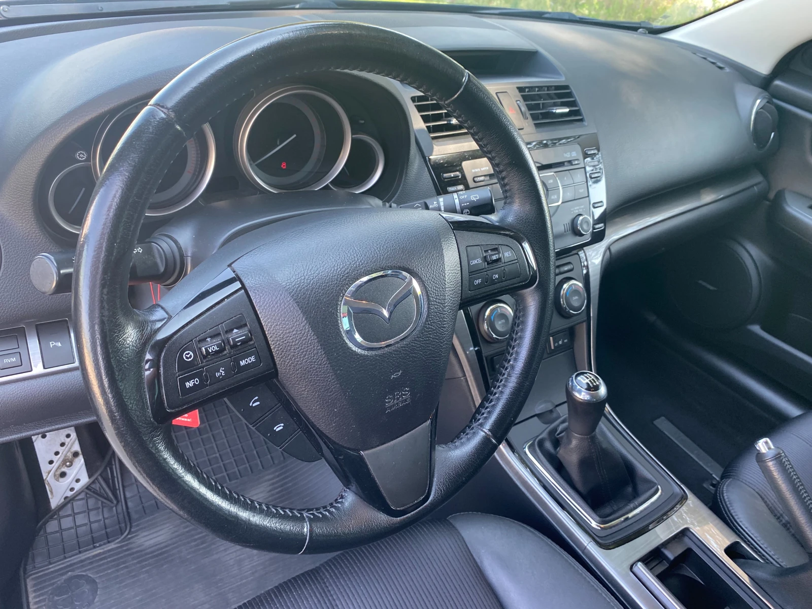 Mazda 6 Комби, снимка 8 - Автомобили и джипове - 55705675