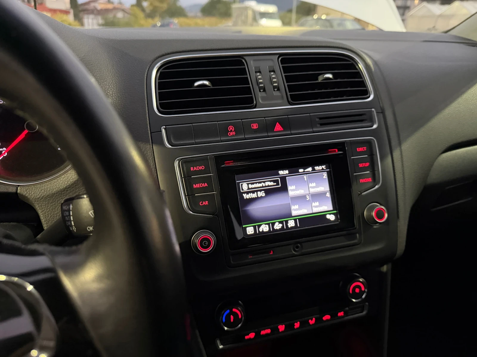 VW Polo 1.2 16v, снимка 12 - Автомобили и джипове - 56275167