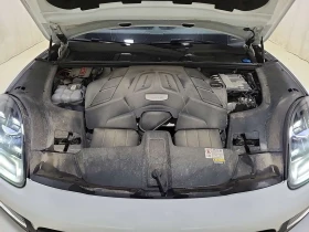 Porsche Cayenne * DISTRONIC* 360КАМЕРИ* HUD* BOSE* ОБДУХВАНЕ* , снимка 13