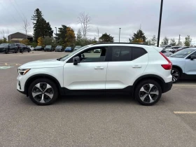 Volvo XC40, снимка 2