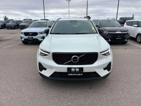 Volvo XC40, снимка 5