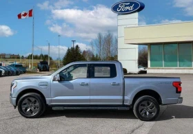     Ford F150 Lightning LARIAT