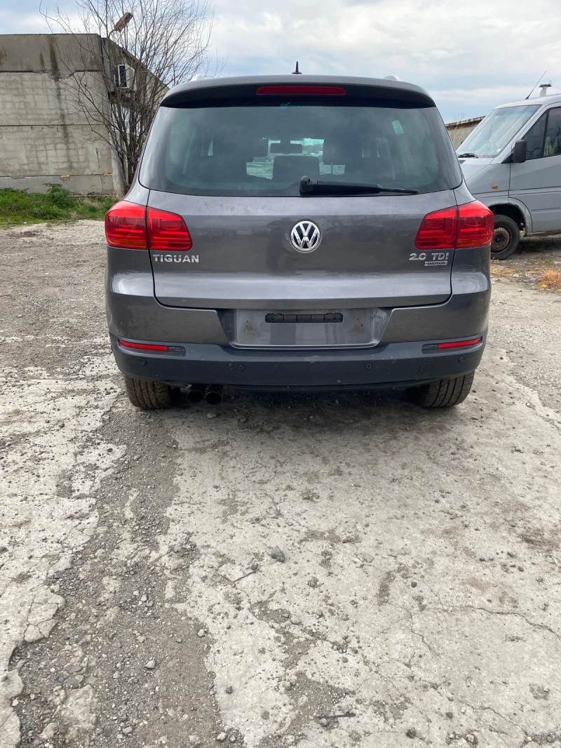 VW Tiguan 2.0tdi 4motion, снимка 4 - Автомобили и джипове - 40209716