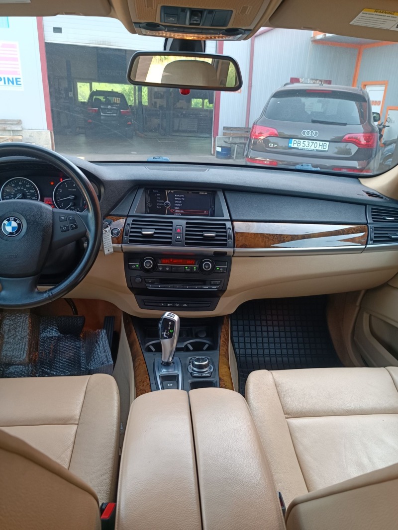 BMW X5 3.5 i Xdrive 306 k.s., снимка 16 - Автомобили и джипове - 46389602