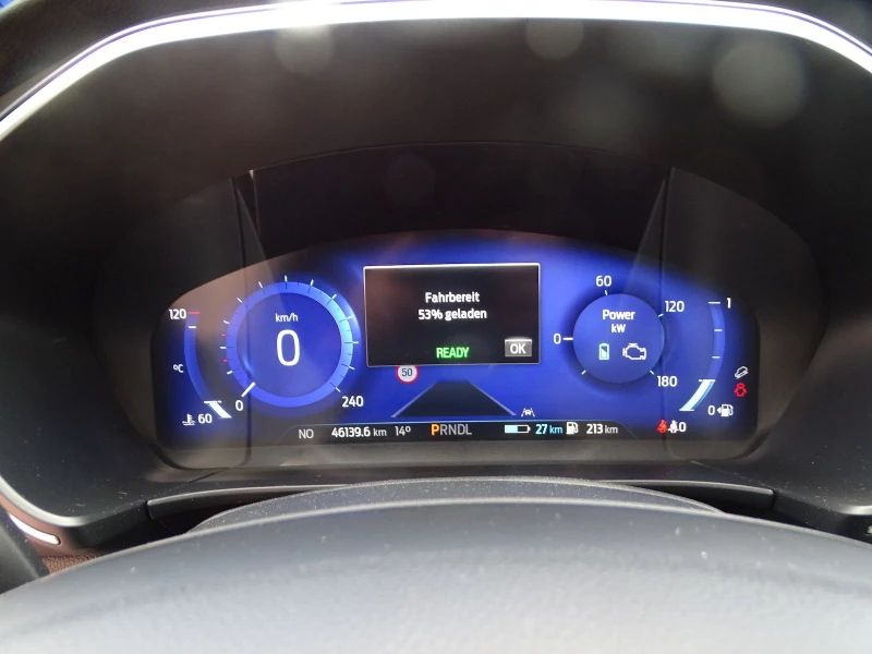 Ford Kuga Plug-In Hybrid/CAM/LED/CARPLAY/262b, снимка 7 - Автомобили и джипове - 47606123