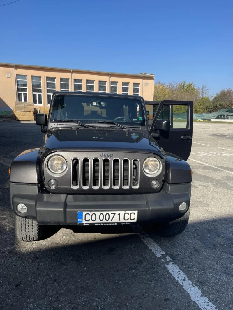 Jeep Wrangler Sahara, снимка 1 - Автомобили и джипове - 48169917