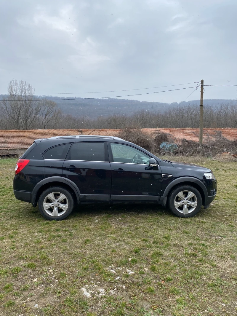 Chevrolet Captiva, снимка 5 - Автомобили и джипове - 48977339