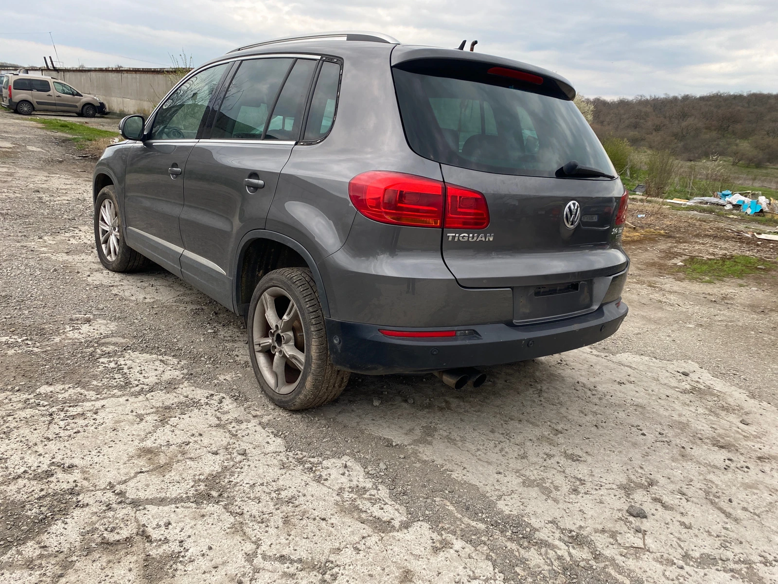 VW Tiguan 2.0tdi 4motion - изображение 5