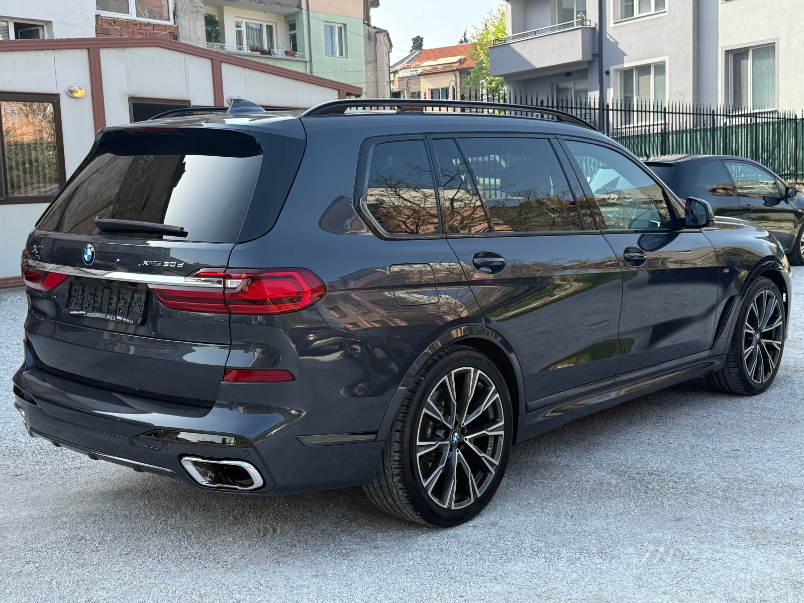 BMW X7 XDRIVE 30D TOP СЪСТОЯНИЕ - изображение 6
