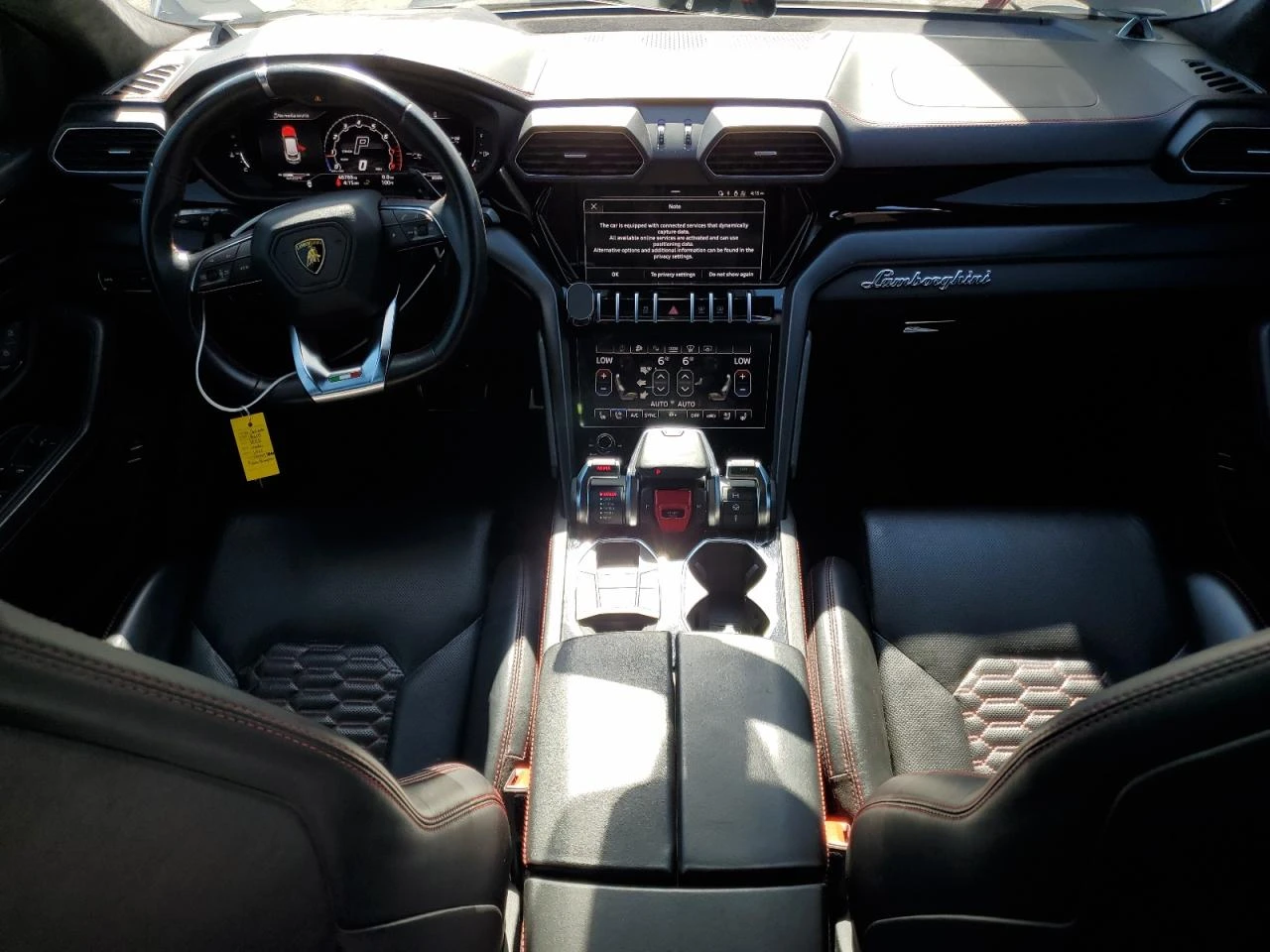 Lamborghini Urus  - изображение 8